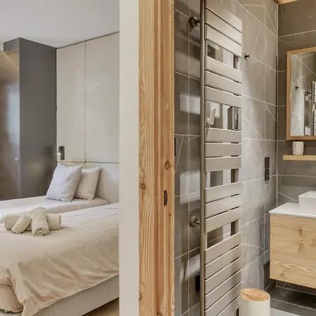 Au Coeur De Avec Jardin Privatif